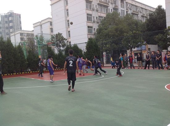 必赢766net手机版研究生篮球赛成功举办